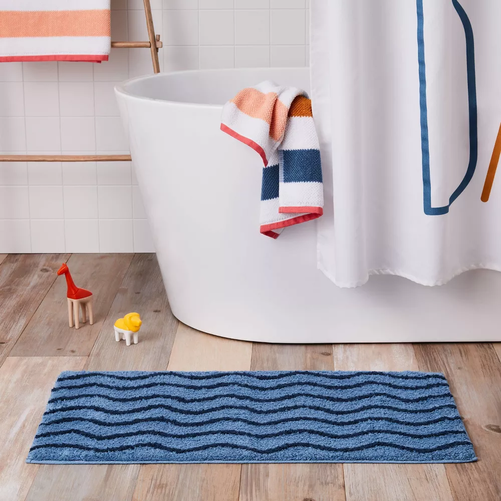 Pillowfort Wave Bath Rug - Thumbnail 2