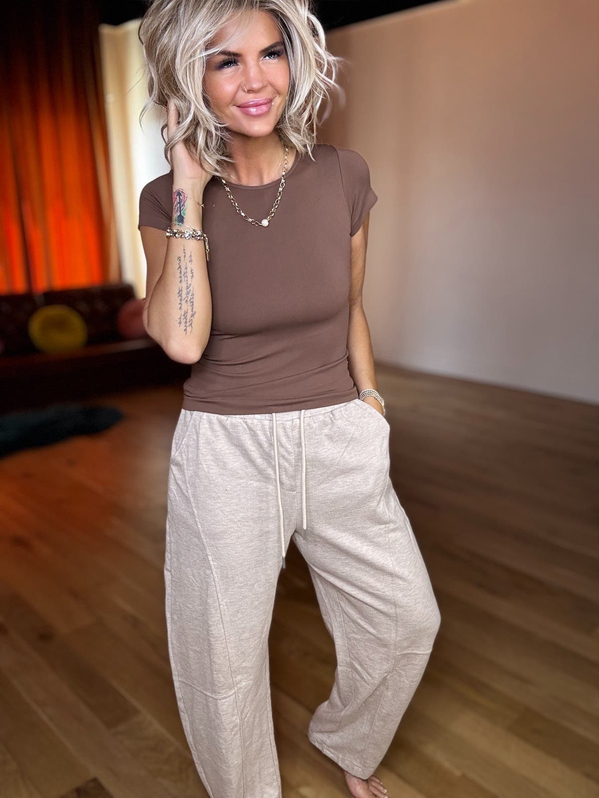 Elastic Waistband Barrel Pants - KHAKI