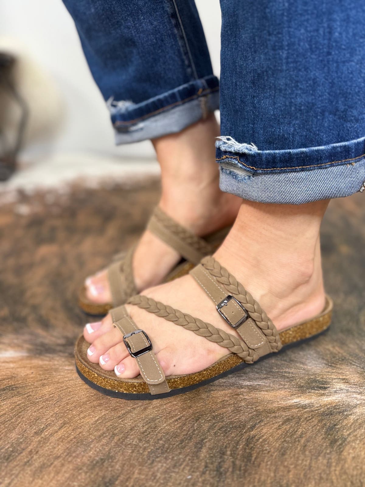 Outwoods Sandals - TAUPE