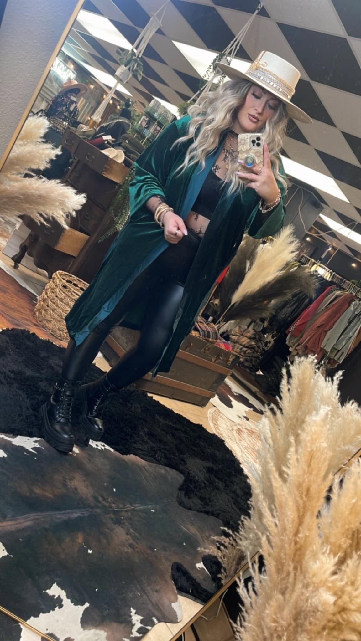 Faux Leather Leggings - BLACK