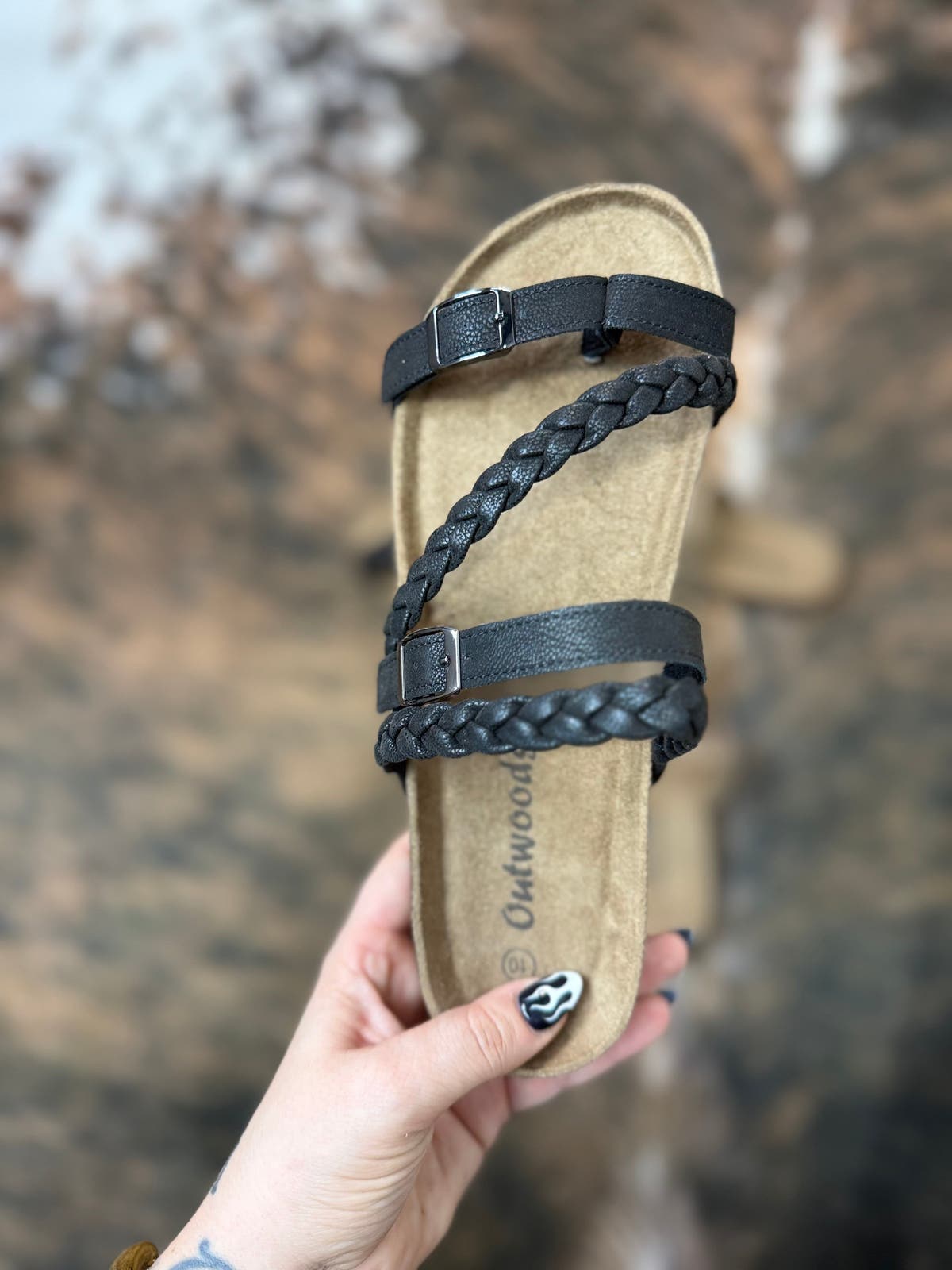 Outwoods Sandals - BLACK
